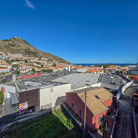 Ocean View Apartament *